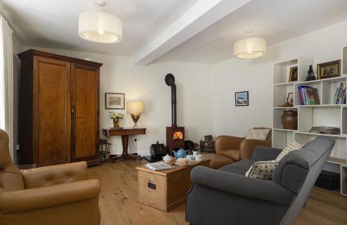 Vale of Glamorgan Casa | Rexton House