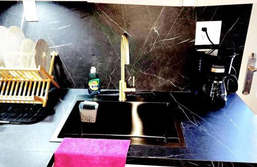 Cangrejo Arriba Apartamento | RH los ángeles (#3) APT 1er piso