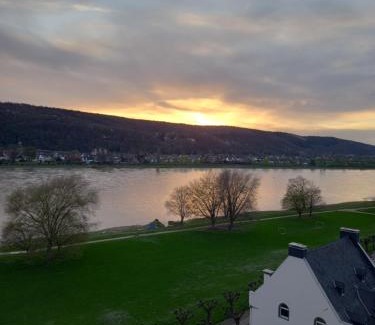 Bad Hoenningen Apartamento | Rheinapartment 8