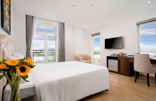 Ngu Hanh Son Hotel | RHM Luxury Hotel and Suite