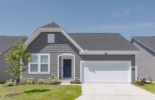 St. Peters Casa | Rhythm Point Modern Cottage 1818 sqft Ranch home