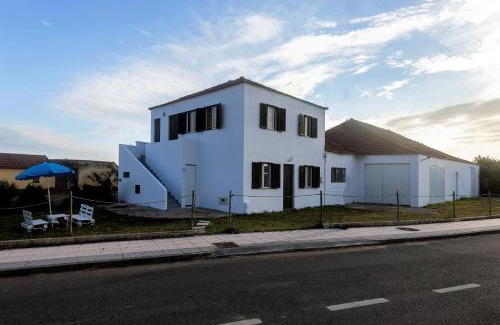Murtosa Casa | Ria de Aveiro White House