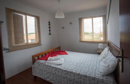 Murtosa Casa | Ria de Aveiro White House