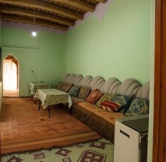 Ait Sedrate Jbel El Soufla Apartamento | Riad hotel Étoile dades Camping
