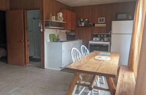 Roseneath Cabina | Rice Lake Cozy Waterfront Cabin