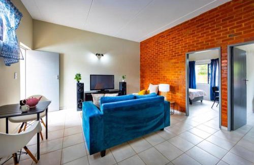 Lombardy East Apartamento | Richards Accommodation