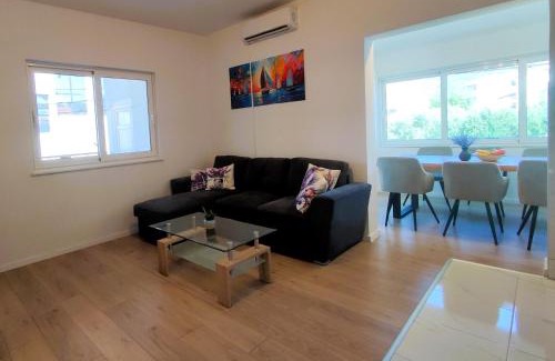 Kastel Novi Apartamento | Rico Apartment Cosy and Spacious holiday