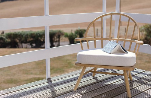 Alcester Cabaña | Ridgeway Farmhouse at Ragley Estate, Alcester - sleeps 8 guests in 4 bedrooms