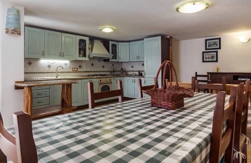 Solanas Casa | PLAYSTATION, WIFI ILLIMITATO, LETTI ORTOPEDICI, AIR / C.