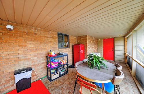 Midland Casa | Right At Home-Midland Groovy Times w/Pool