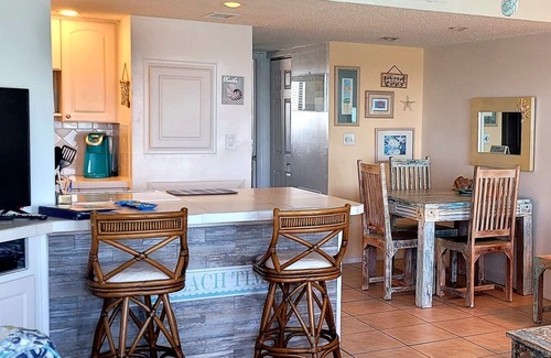 Sunset Beach Condominio | Justo en el Golfo! Hermosa playa de arena blanca! ¡Seguro, tranquilo y amigable!
