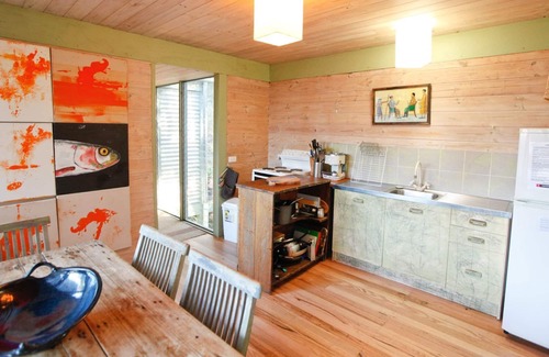 Barragga Bay Casa | SANTUARIO DE RIKKARA: 19 Rikkara Avenue- Privado. A pie de playas solitarias.