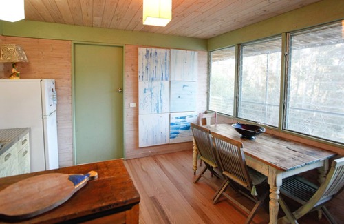 Barragga Bay Casa | SANTUARIO DE RIKKARA: 19 Rikkara Avenue- Privado. A pie de playas solitarias.