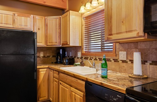 Island Park Casa | Rimfire Refuge