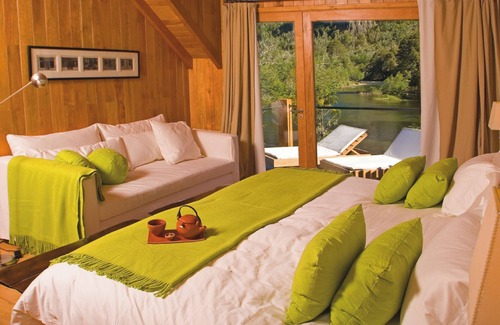 Lanin National Park Hotel | Rio Hermoso Hotel De Montaña