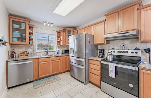 Belle Vista Casa | RIptides Resort St. Pete Beach Pool