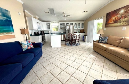 Cutthroat Harbor Estates Casa | Rise And Shine On The Water