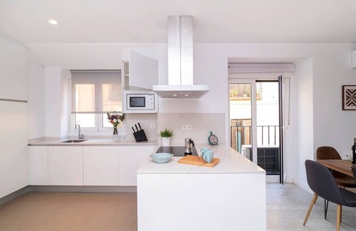 Embajadores Apartamento | Risueño Apartamento cerca de Sol/Calle Encomienda