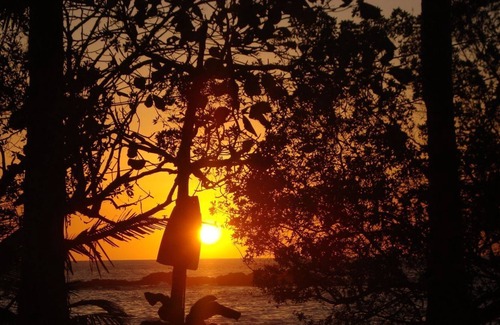 Junquillal Cabina | Rita & Sonny Tropical 'surf' Cabina