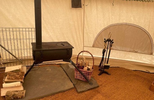 St. Florence Alquiler De RV | Ritec Glamping, Beautiful Bell tent-Twos company!