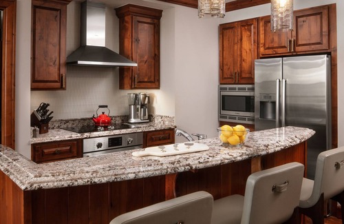 Vail Apartamento | Ritz Carlton Residences Vail 3 Bedroom + Sofa Bed - Sleeps 8 Fireplace & Balcony