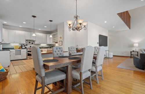 Crane Hill Casa | Rivendell at Smith Lake: 5 BR, 3.5 BA House in Crane Hill, Sleeps 14