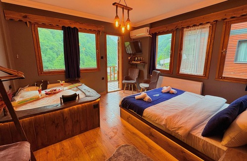 Ayder Hotel | RIVER DELUXE ÇAMLIHEMŞİN