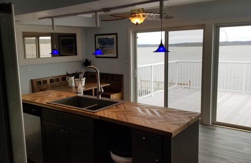 Rome Casa | RIVER FRONT RELAXATION