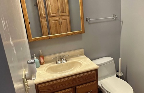 California Apartamento | River Front Studio Apartment