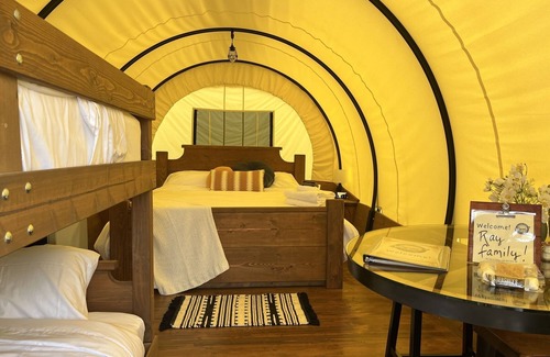 Lillington Casa | River-Front Wagon Glamping- The Dogwood