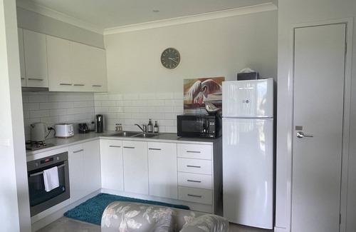 Axedale Cama Y Desayuno | River Gardens Axedale Pet Friendly B&B Farm Stay - Self Contained Unit