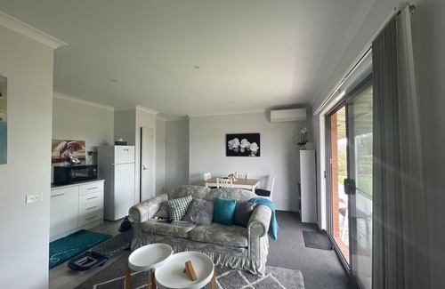 Axedale Cama Y Desayuno | River Gardens Axedale Pet Friendly B&B Farm Stay - Self Contained Unit