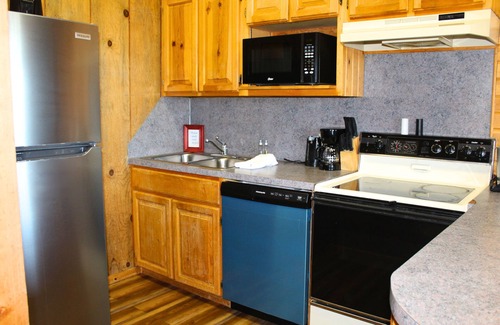 Last Chance Cabina | River Lodge