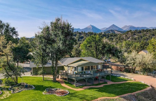 Howard Casa | River Place Retreat Unit 5- A River Oasis