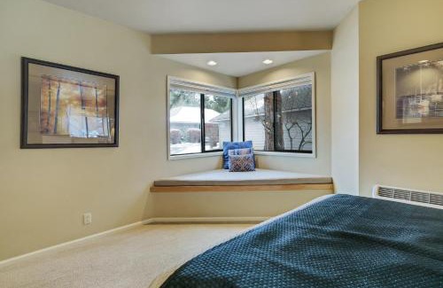 Century West Casa | River Ridge 331B - Meredith Lodging