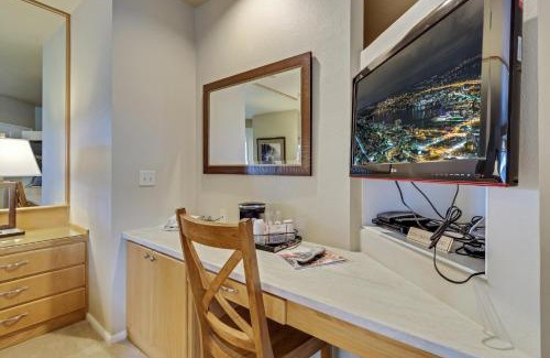 Century West Casa | River Ridge 331B - Meredith Lodging