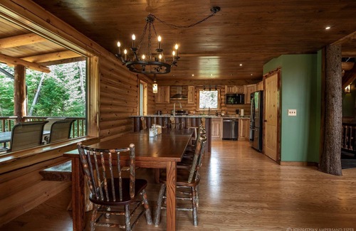 Lake Placid Casa | Adirondack Lake Placid Hilltop Log Lodge con vistas a Whiteface Mt