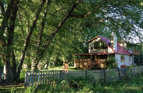 Murphy Chalet De Esquí | A orillas del río - perfecto para las vacaciones familiares o de grupo!