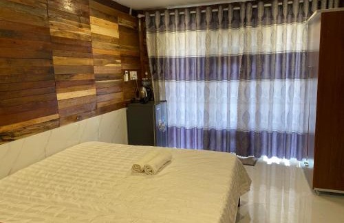 Quan Tom Cabina | River View Hotel
