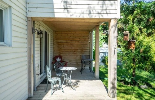St. Catharines Casa | Riverview Cottage con mesa de billar cerca de las Cataratas del Niágara