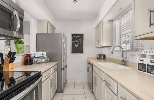 North Capitol Casa | Riverfront 786