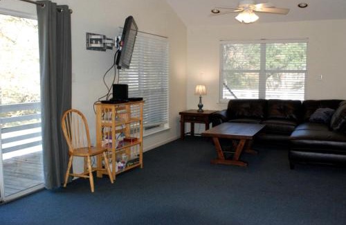 New Braunfels Casa | Riverfront Cabin Rental near Canyon Lake in New Braunfels, Texas