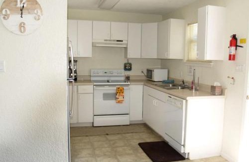 New Braunfels Casa | Riverfront Cabin Rental near Canyon Lake in New Braunfels, Texas