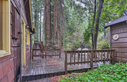 Carlotta Cabina | Riverfront Carlotta Cabin Near Great Hiking Trails