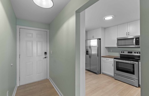 Port Charlotte Apartamento | Riverfront Condo w Water Views-Heated Pool