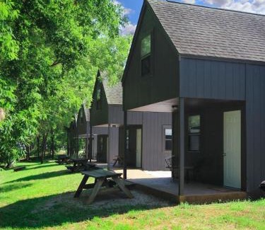 Caplinger Mills Casa | Riverfront Getaway Cabin #3 - Sleeps 4