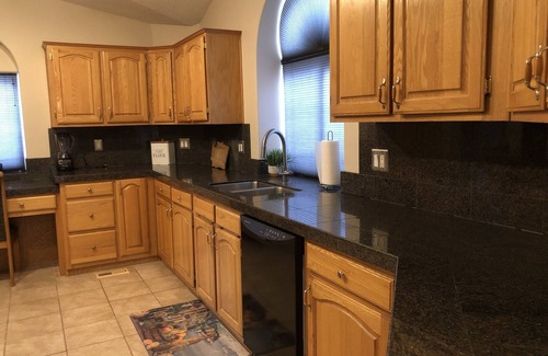 Monitor Casa | Casa del río en hermoso huerto