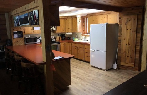 Cooper Landing Cabina | Riverfront Log Home en el mundialmente famoso río Kenai