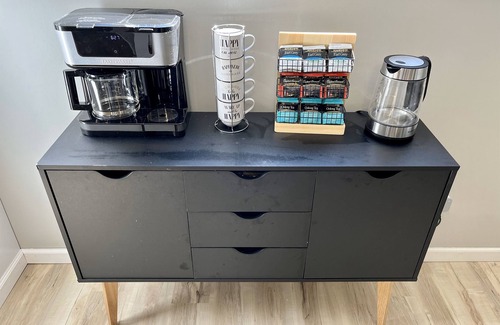 Sears Cabina | Riverfront Retreat | Fire, Sunroom, Kayaks, Tubes