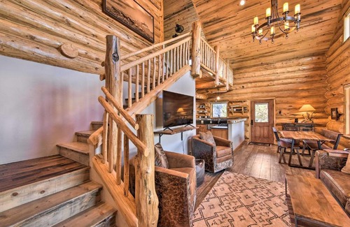 Buena Vista Casa | Riverfront Retreat with Hot Tub Fish and Hike!